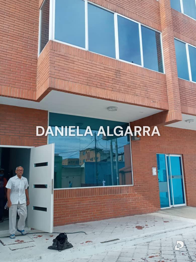 Building in Puerto Cabello – 2