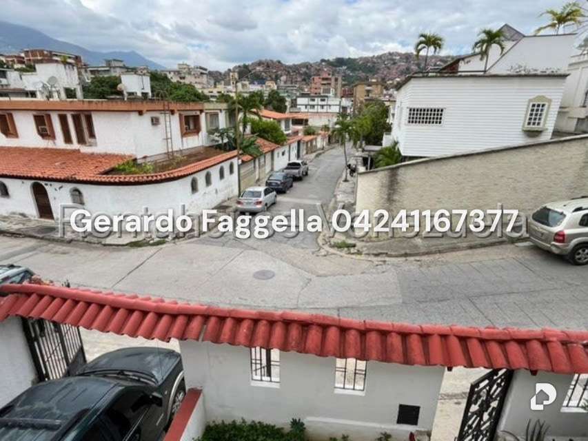 Casa en El Llanito, Caracas – 18