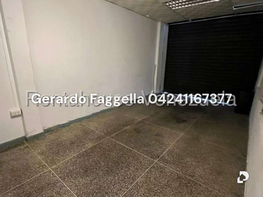 Casa en El Llanito, Caracas – 12