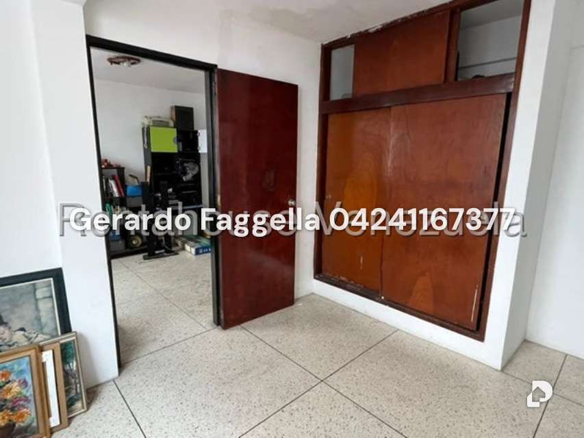 Casa en El Llanito, Caracas – 26