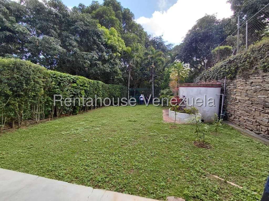 House in Santa Rosa de Lima, Caracas - 1