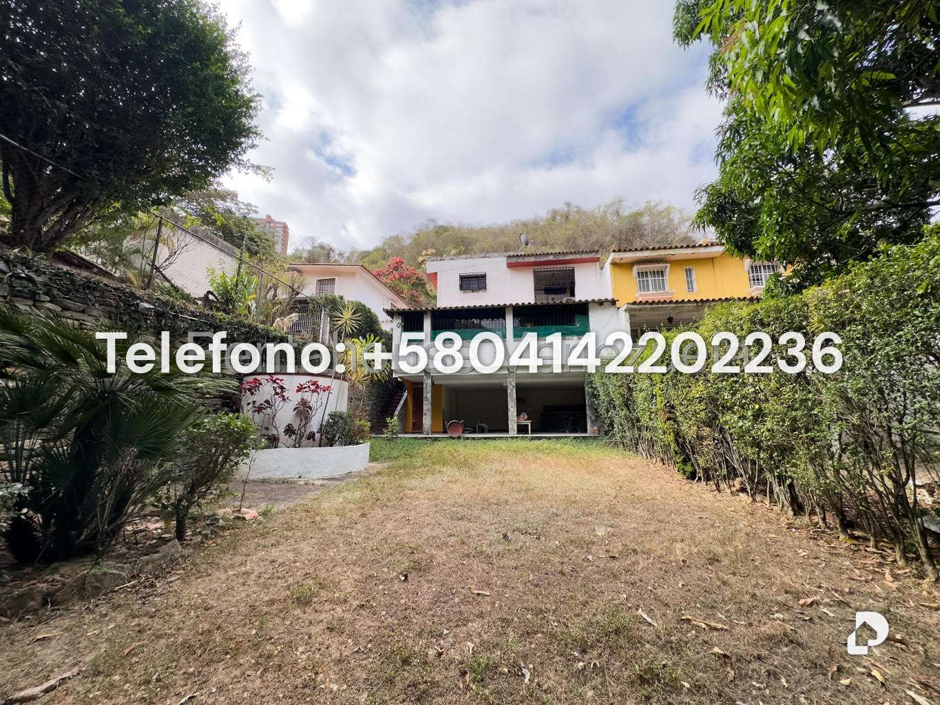 Casa en Santa Rosa de Lima, Caracas – 25