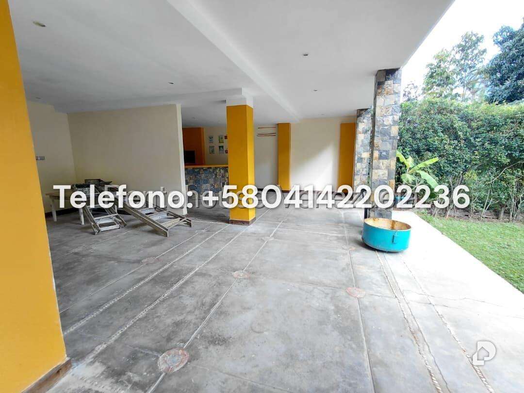 Casa en Santa Rosa de Lima, Caracas – 42