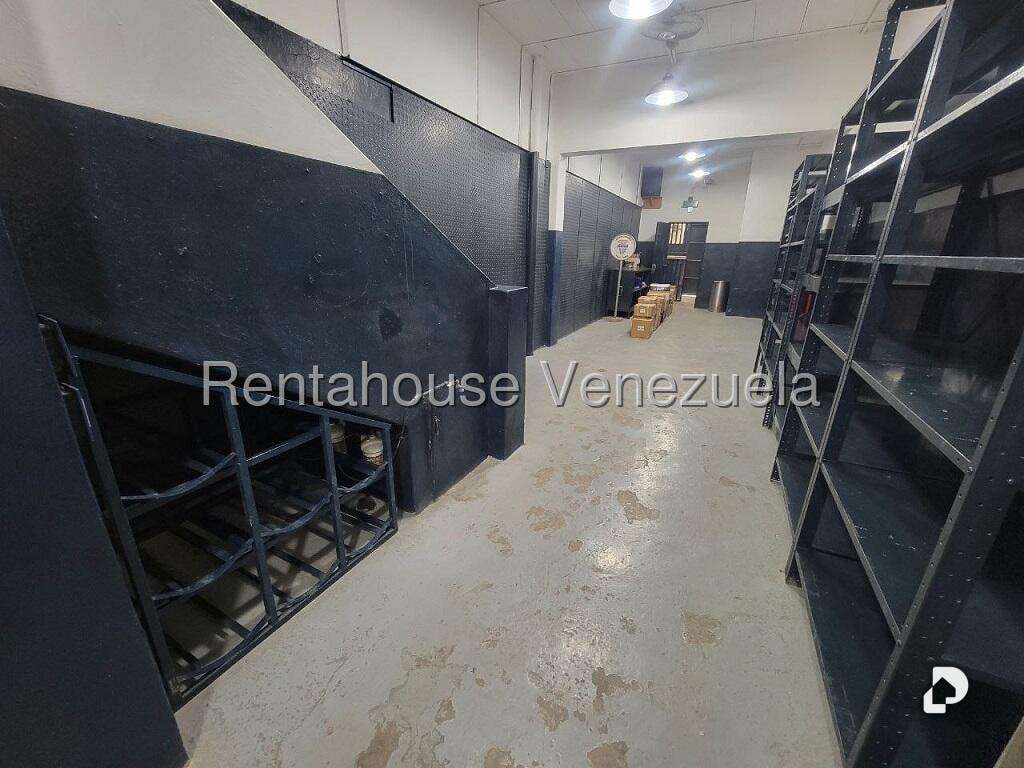 Edificio en Puente Hierro, Caracas – 7