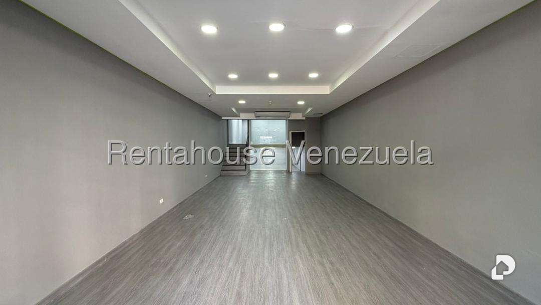 Local comercial en Altamira, Caracas – 4