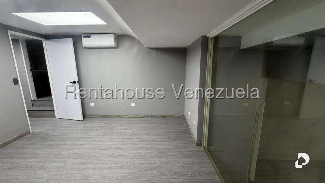 Local comercial en Altamira, Caracas – 9