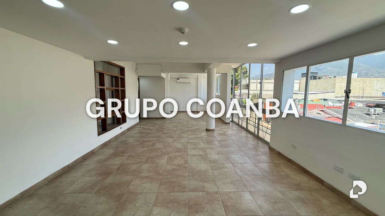 Oficina en Las Mercedes, Caracas – 1