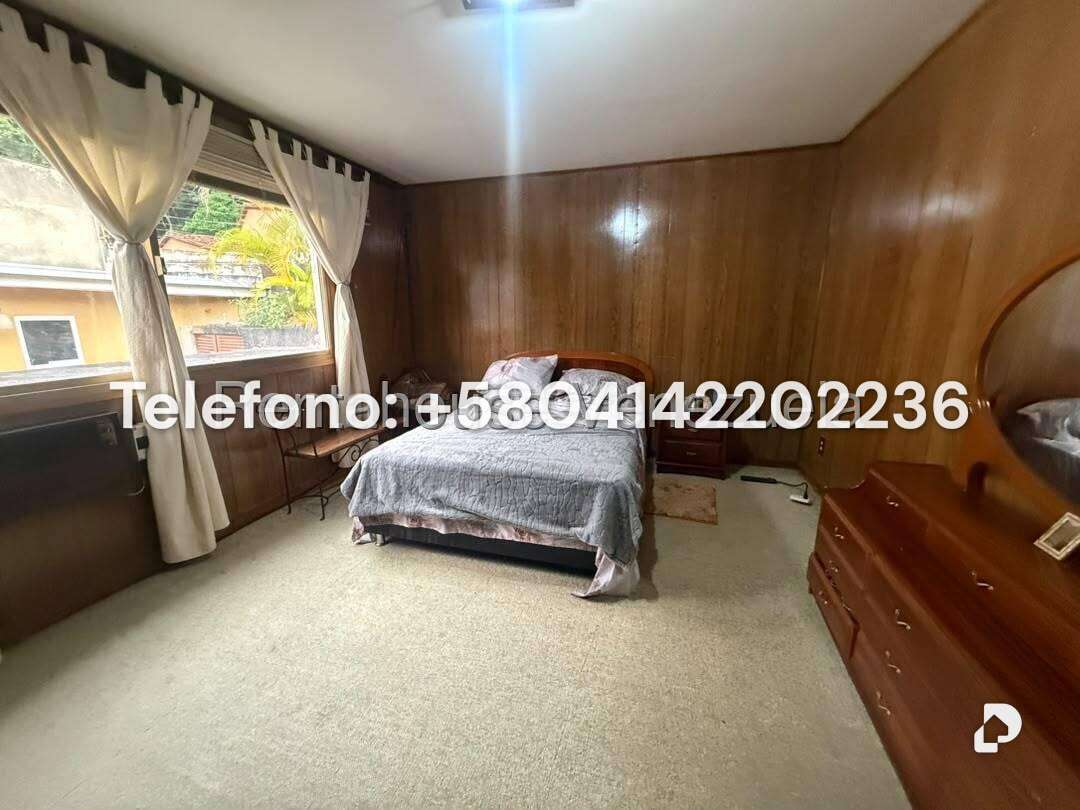 Casa en Tusmare, Caracas – 17