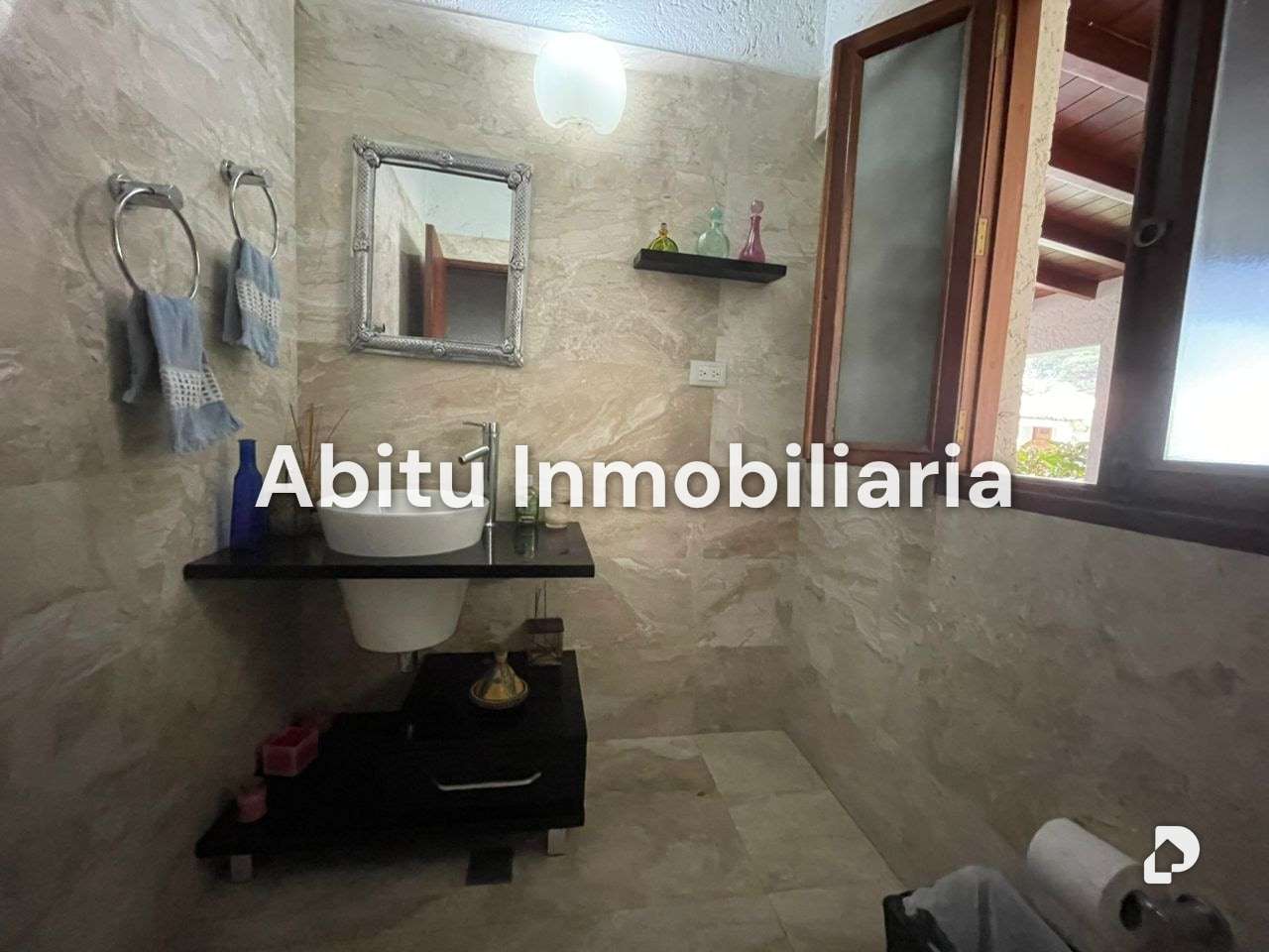 House in Cerro Verde, Caracas – 19
