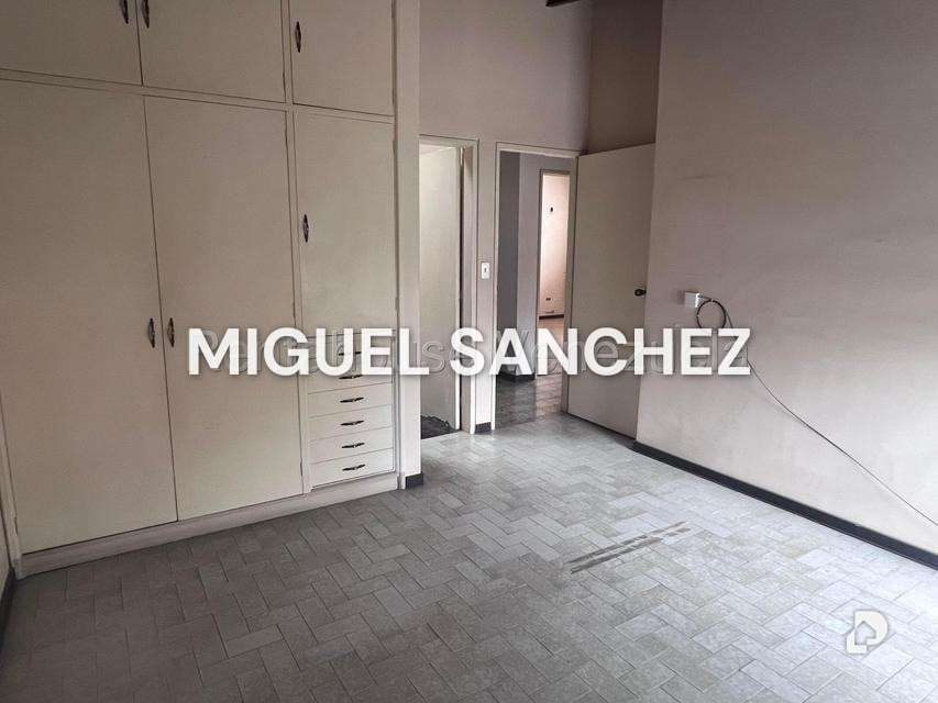 Casa en Macaracuay, Caracas – 14