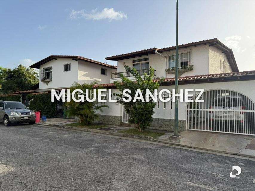Casa en Macaracuay, Caracas – 1