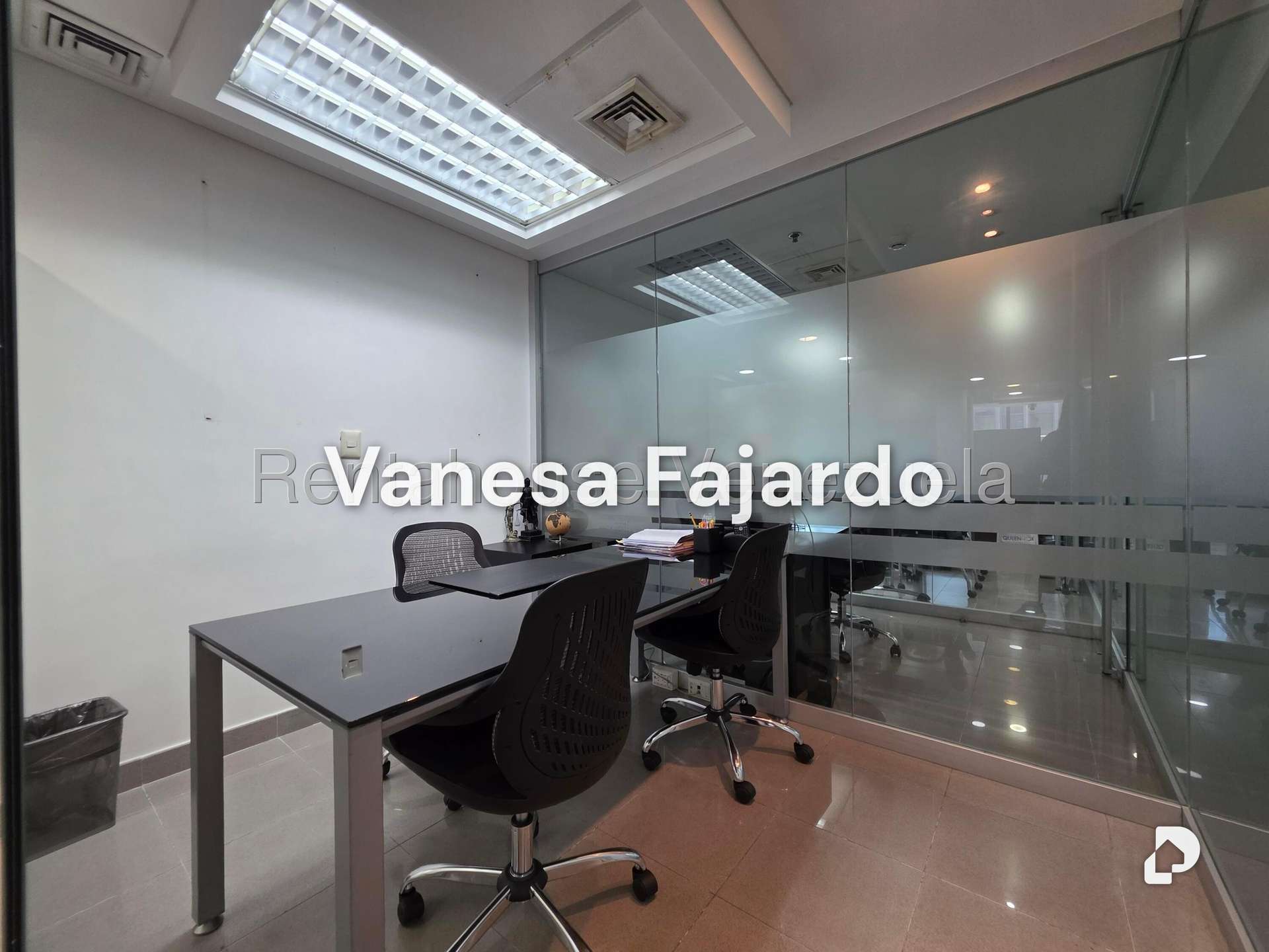Oficina en El Rosal, Caracas – 8