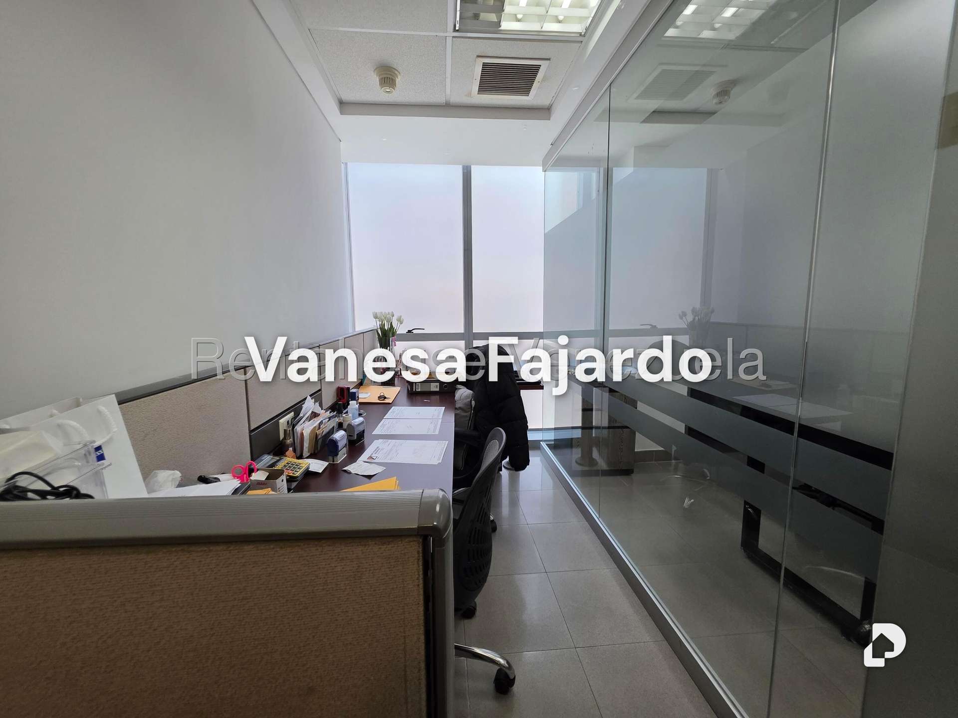 Oficina en El Rosal, Caracas – 11