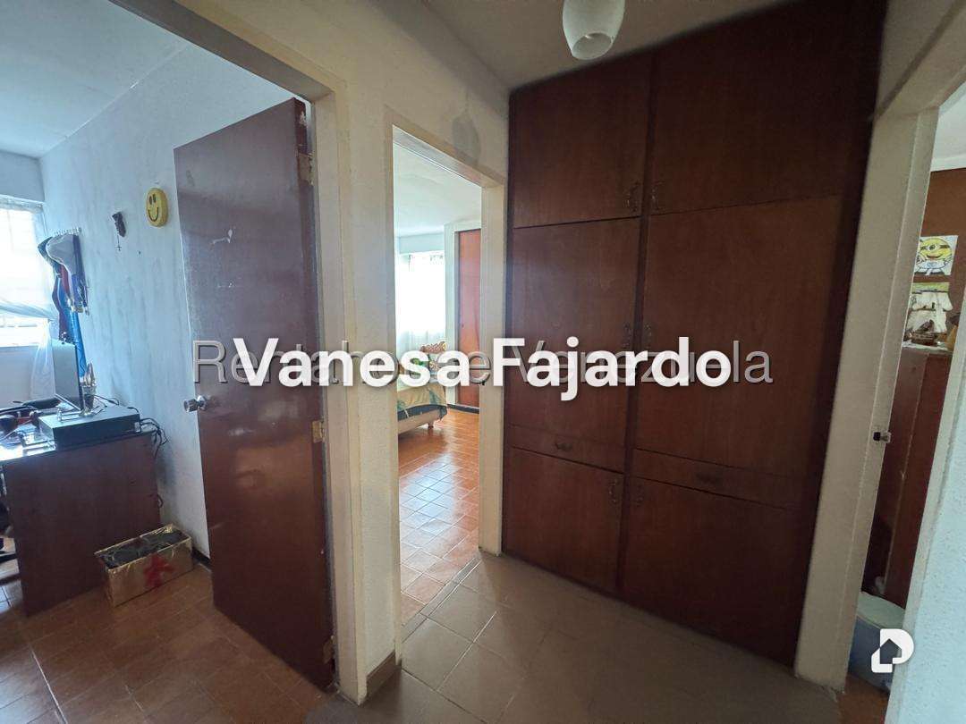 Apartamento en Don Blas, San Antonio de Los Altos – 29