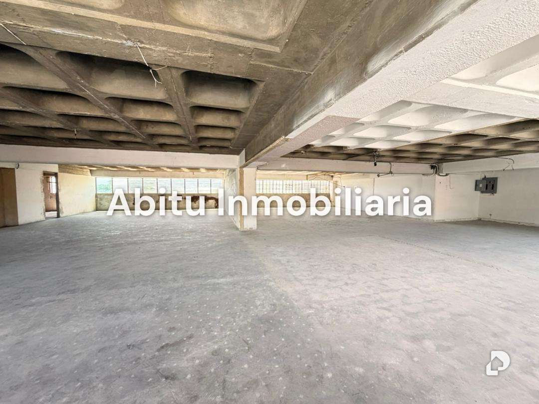 Local comercial en Guaicay, Caracas – 3