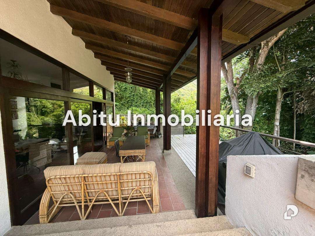 Casa en Los Chorros, Caracas – 8