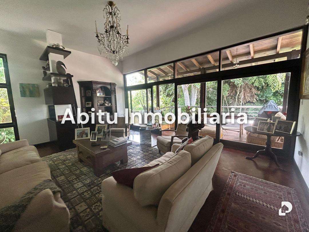 Casa en Los Chorros, Caracas – 11