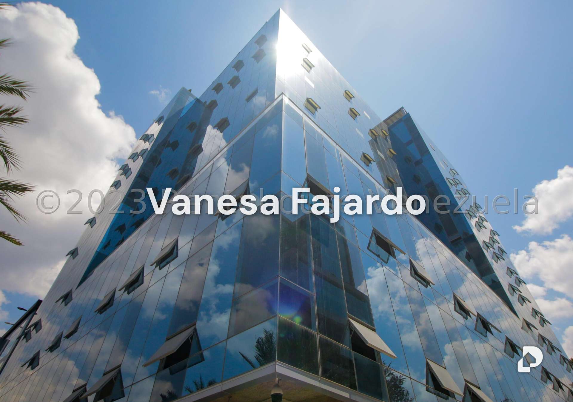 Oficina en Las Mercedes, Caracas – 14