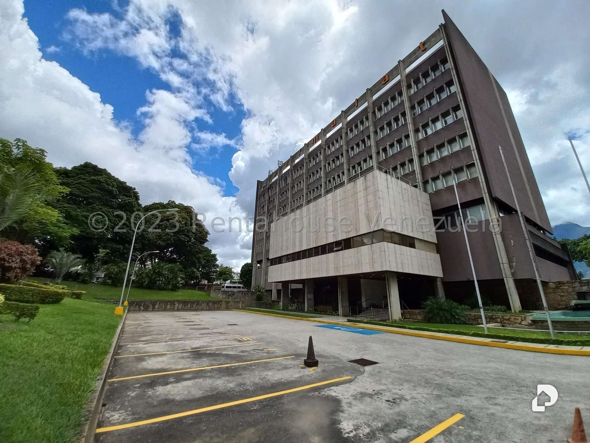 Oficina en Macaracuay, Caracas – 15