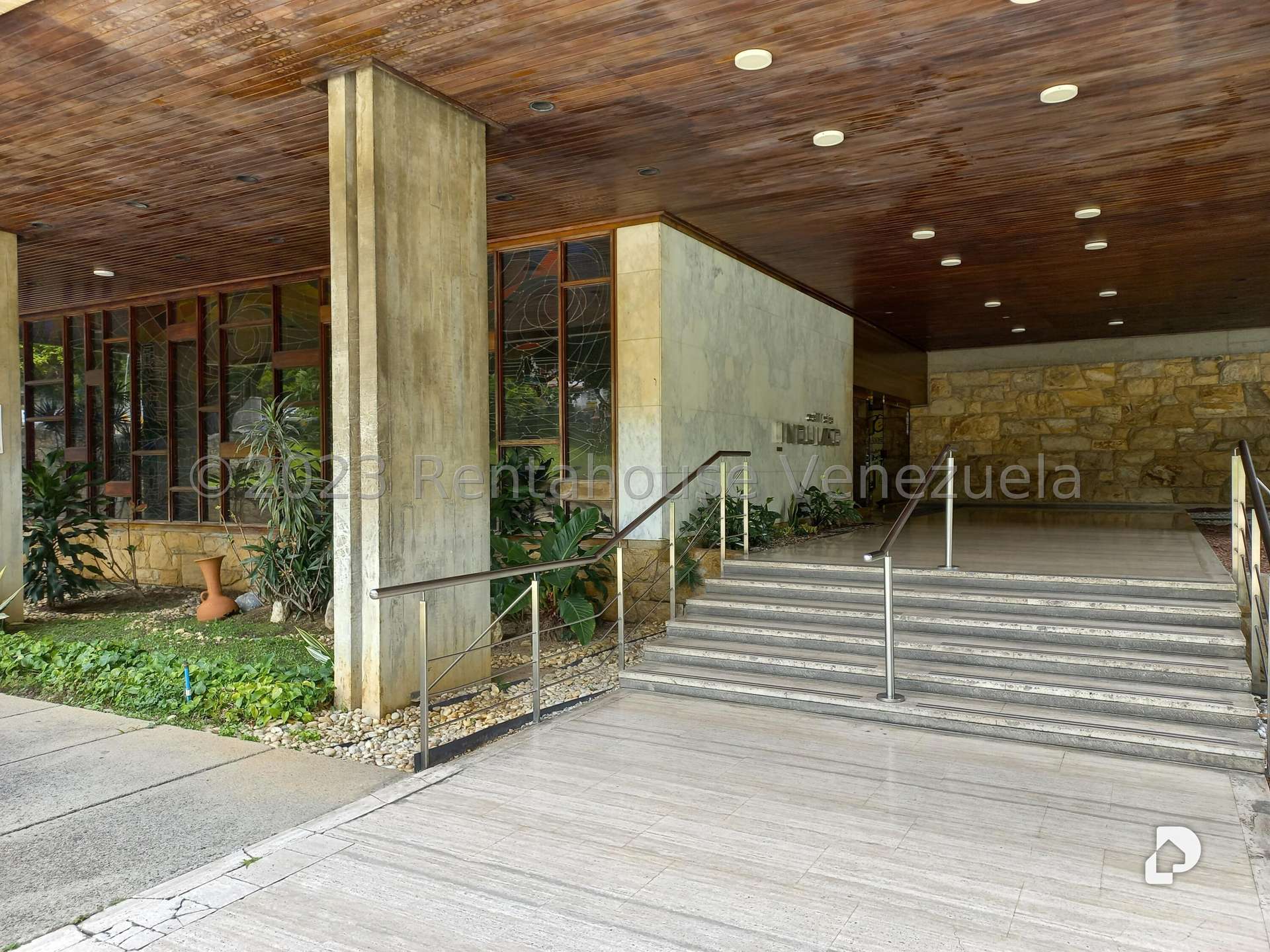 Oficina en Macaracuay, Caracas – 2