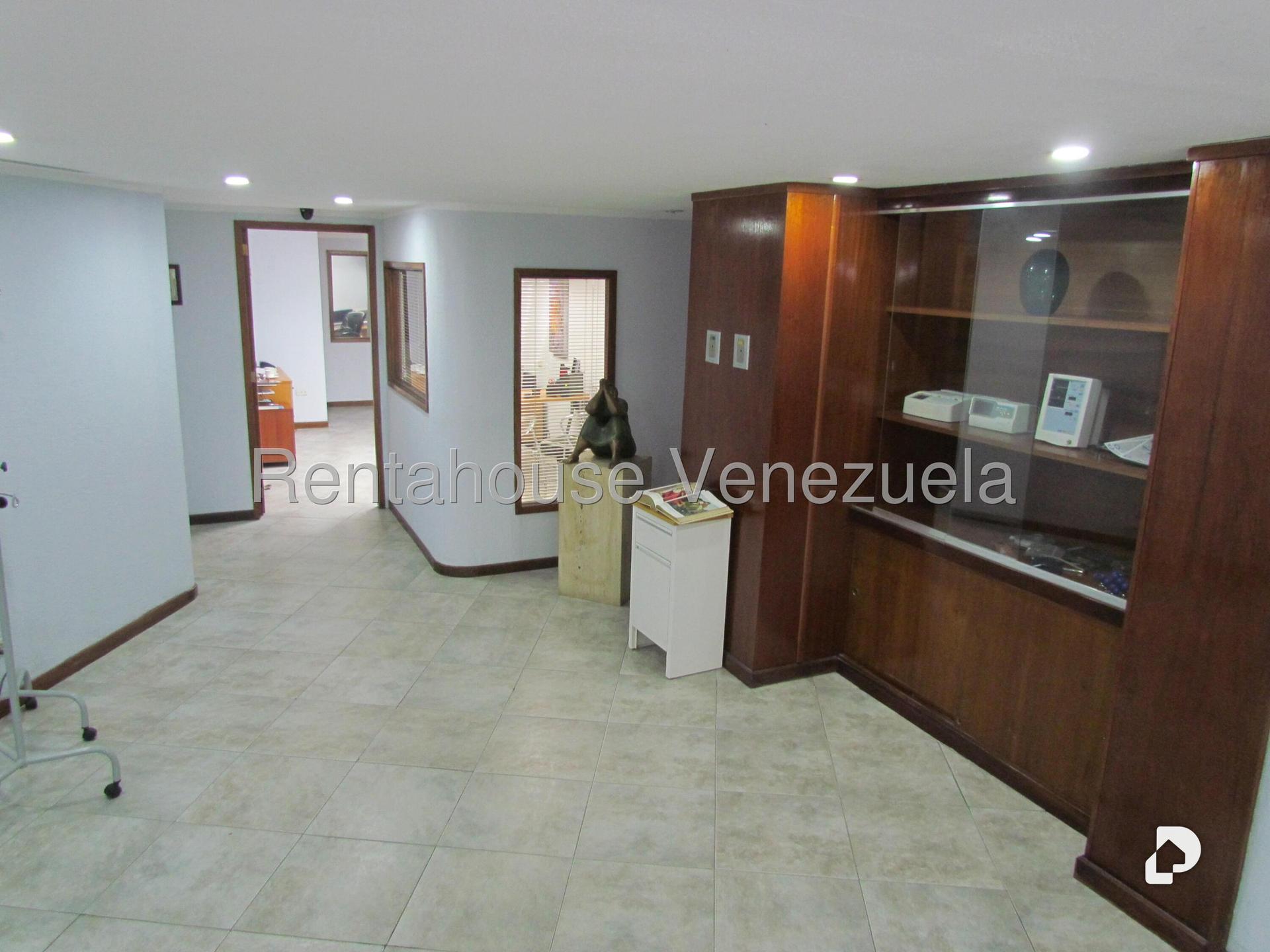 Local comercial en Los Dos Caminos, Caracas – 3