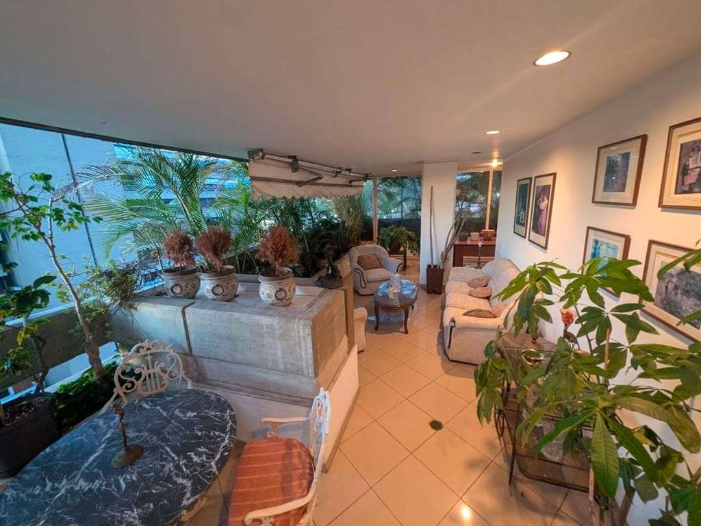 Apartamento en Prados del Este, Caracas - 1