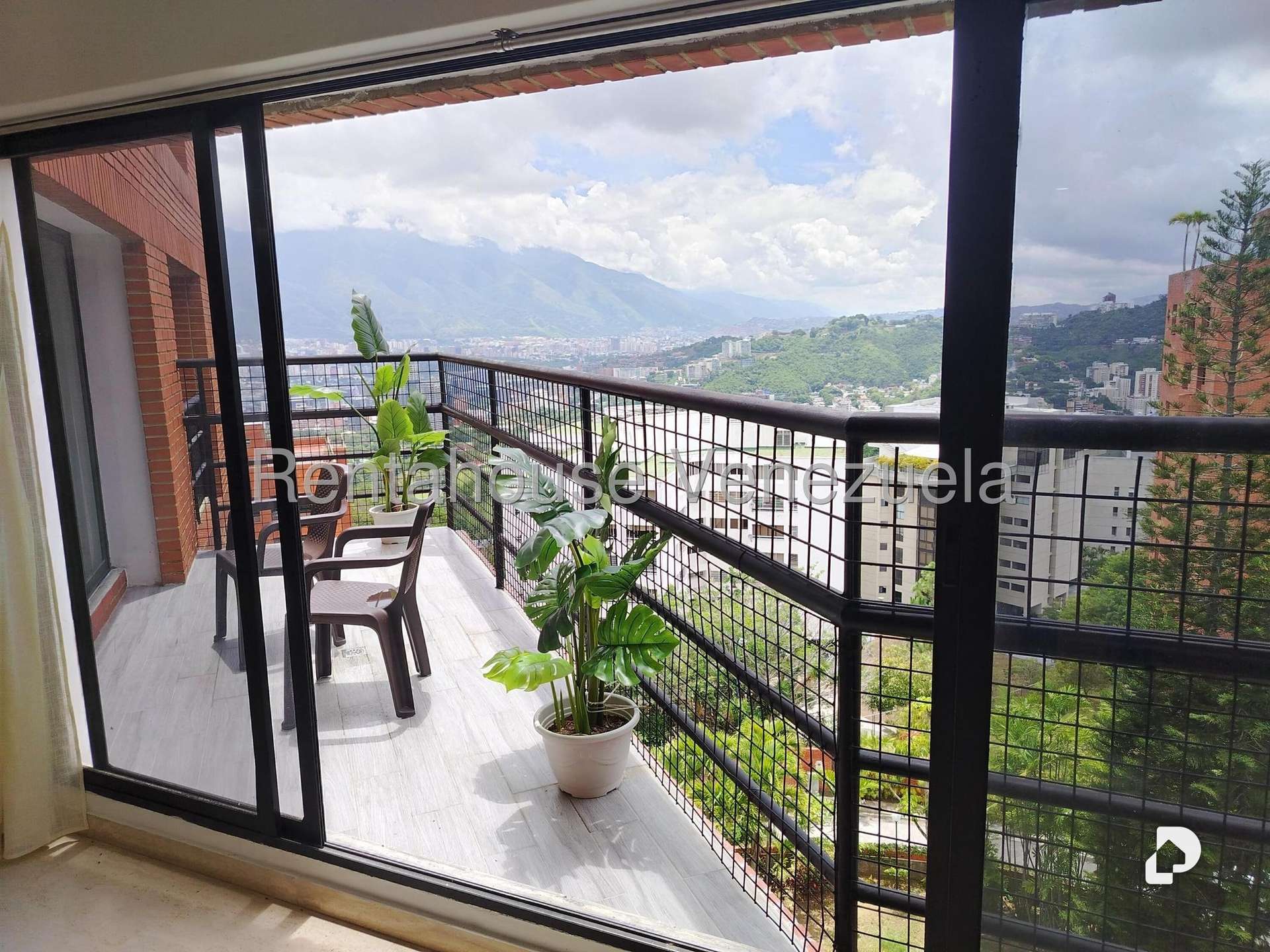 Apartamento en Colinas de Valle Arriba, Caracas – 18