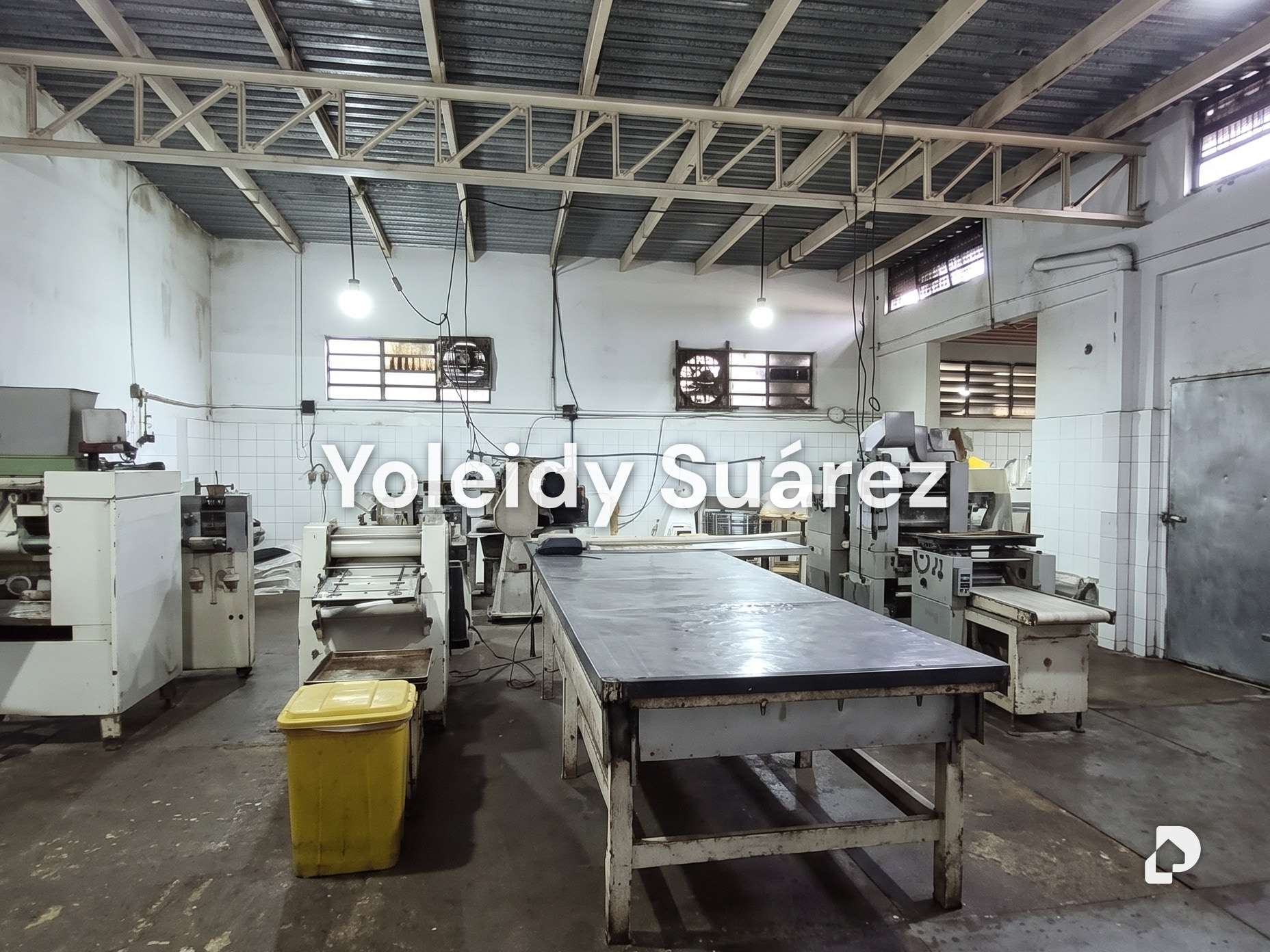 Local comercial en Valencia – 2