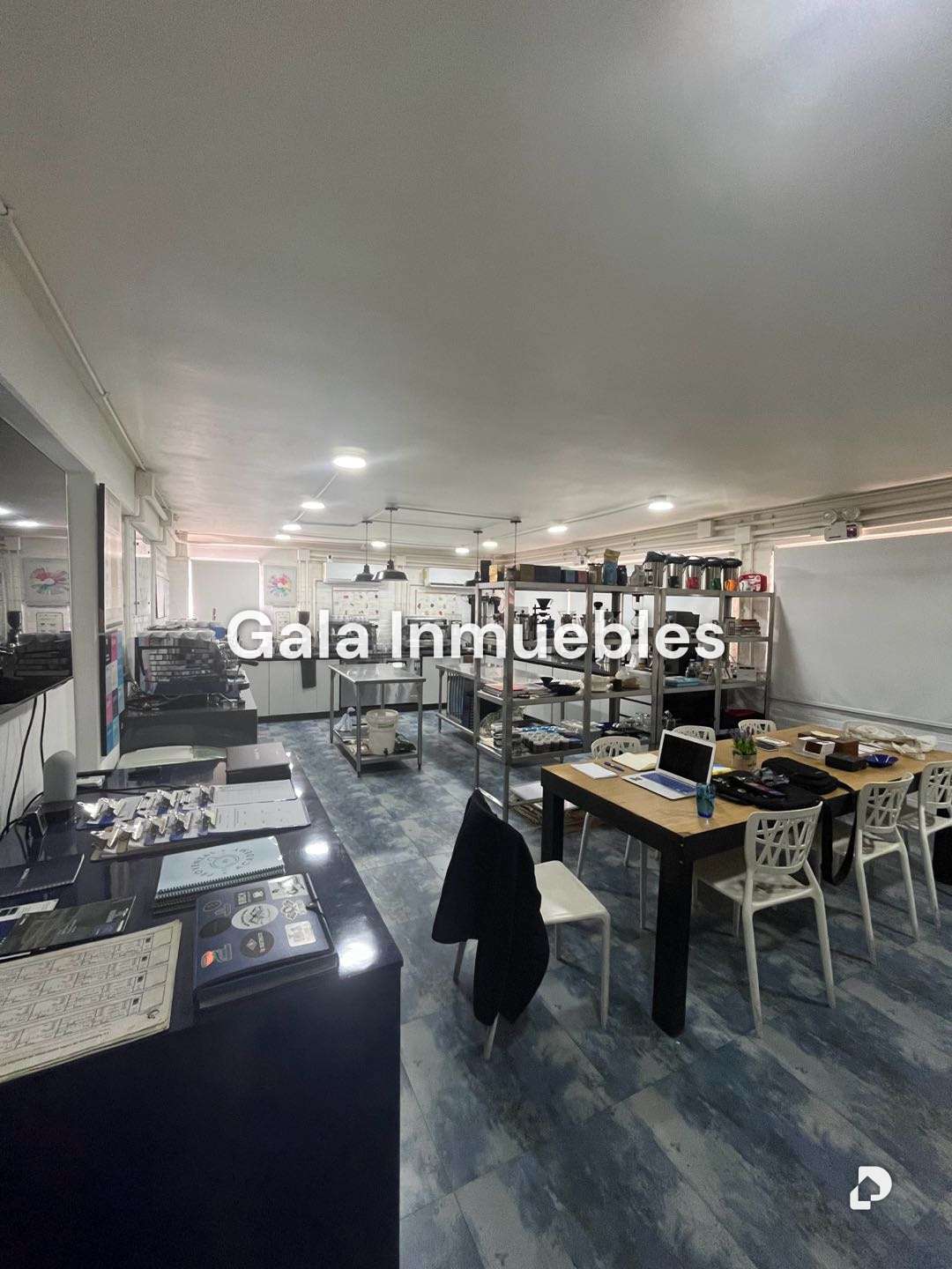 Oficina en El Rosal, Caracas – 17