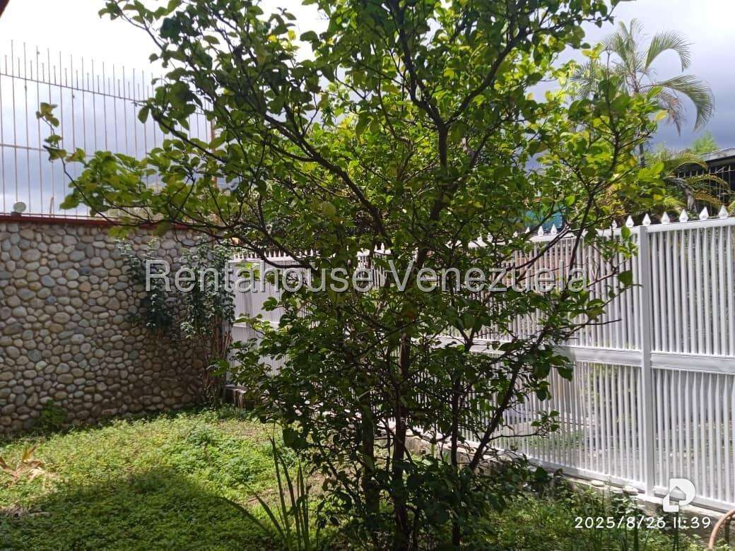 Casa en Alta Florida, Caracas – 29