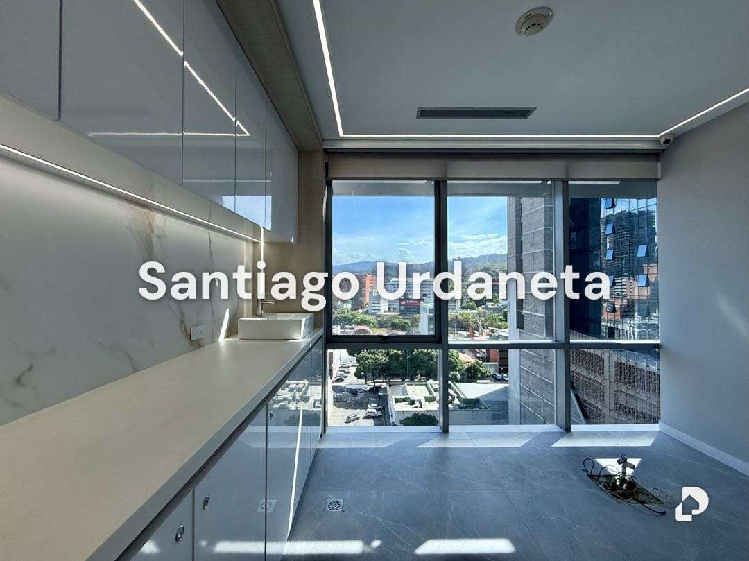 Oficina en Las Mercedes, Caracas – 20