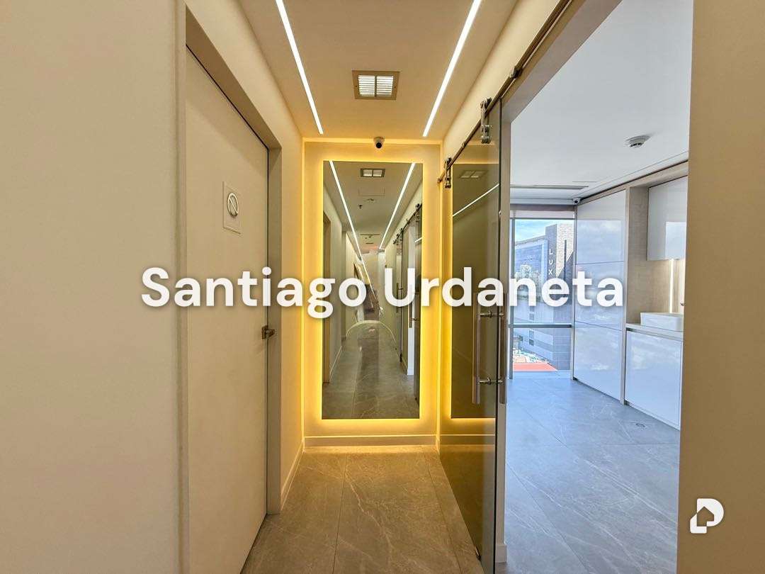 Oficina en Las Mercedes, Caracas – 17