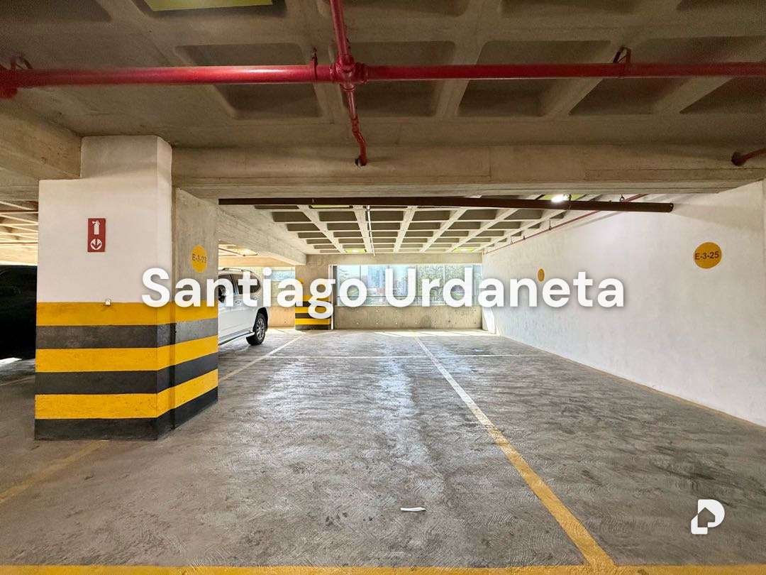 Oficina en Las Mercedes, Caracas – 24