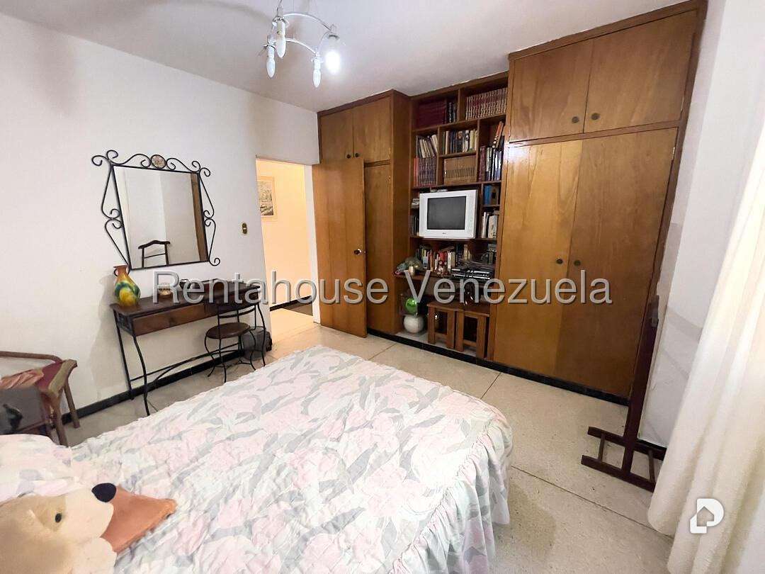 Casa en Macaracuay, Caracas – 14