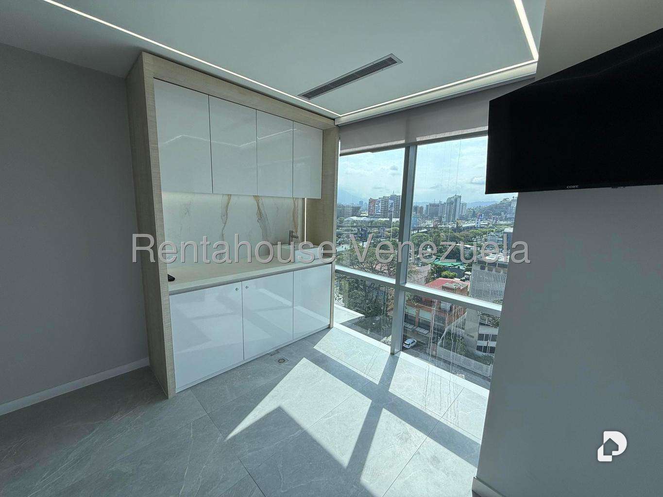 Oficina en Las Mercedes, Caracas – 10