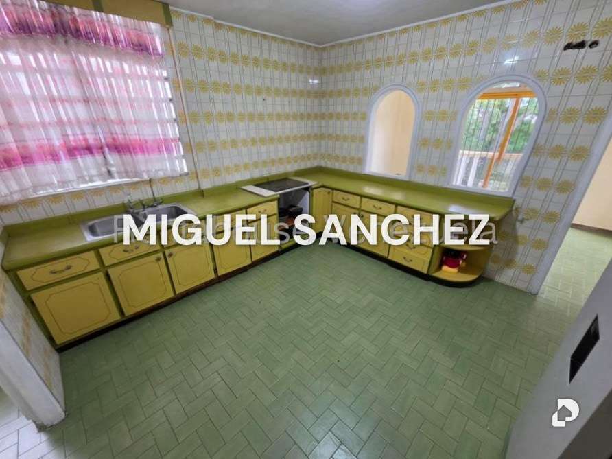 Casa en Macaracuay, Caracas – 12