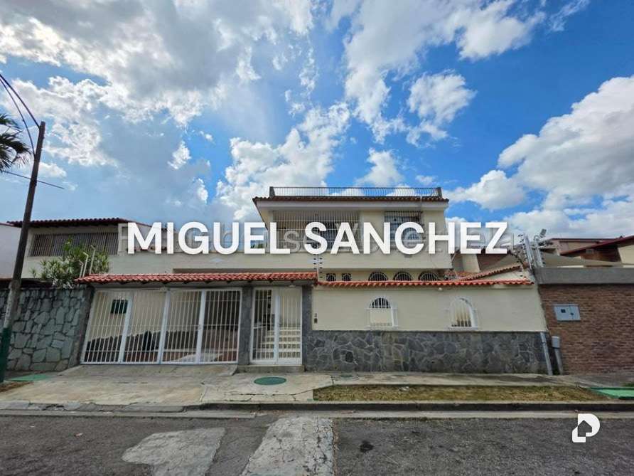 Casa en Macaracuay, Caracas – 1