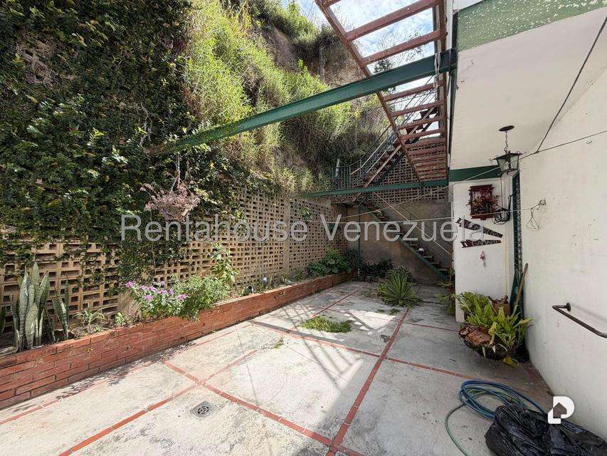 Casa en La Trinidad, Caracas – 3