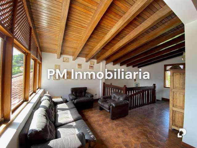House in Santa Paula, Caracas – 9