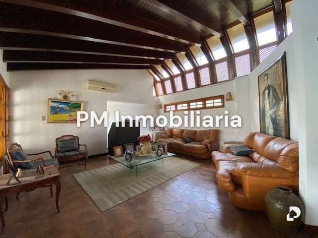 House in Santa Paula, Caracas – 4