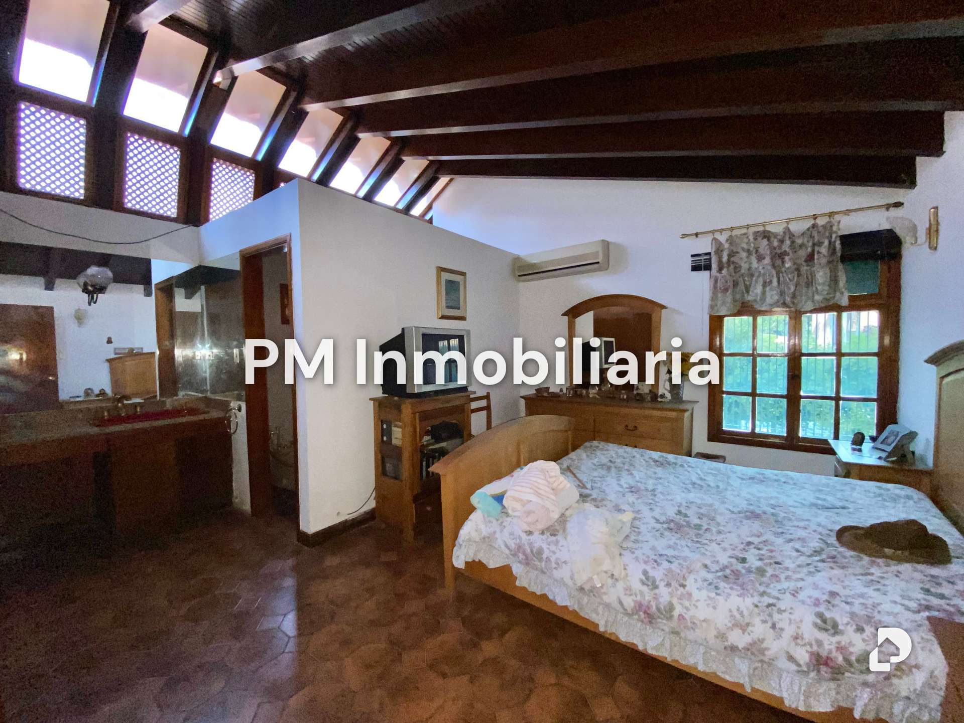 House in Santa Paula, Caracas – 10