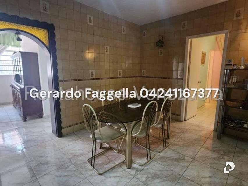 Casa en Vista Alegre, Caracas – 12
