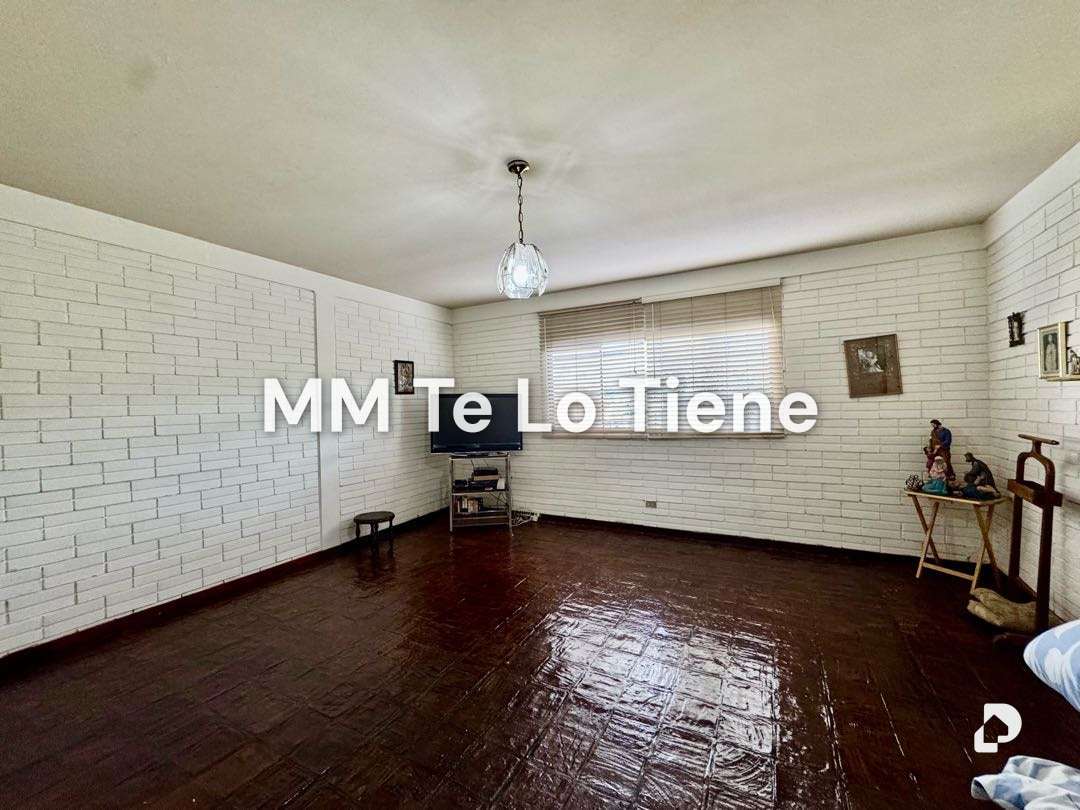 Casa en Colinas de Tamanaco, Caracas – 19