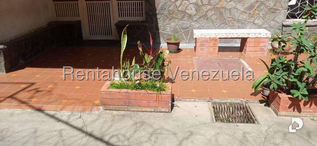 Apartamento en San Martín, Caracas – 3