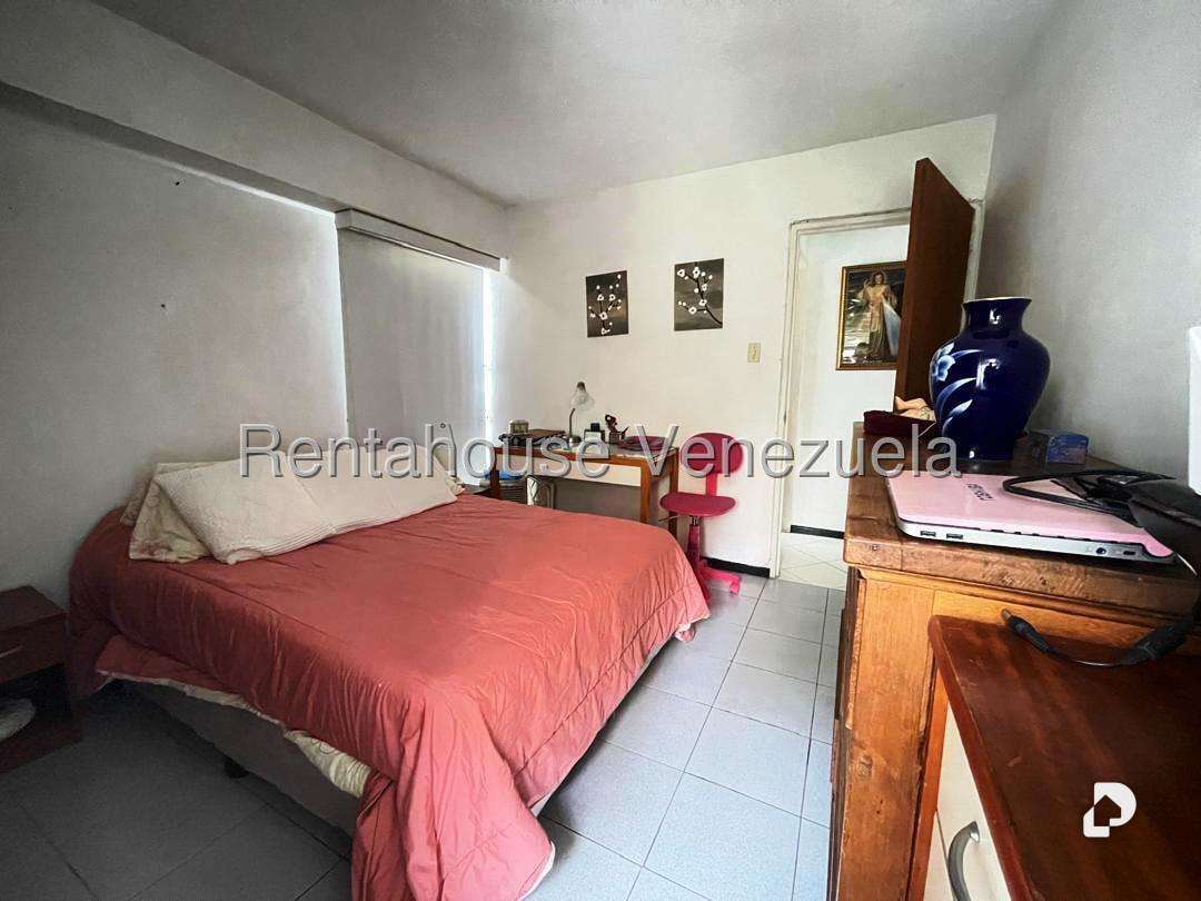 Apartamento en La Boyera, Caracas – 16