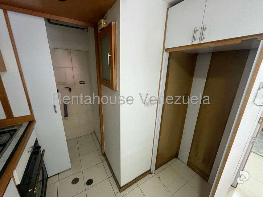 Apartamento en Campo Alegre, Caracas – 5