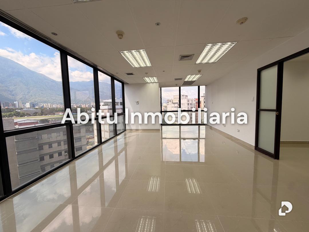Oficina en Chuao, Caracas – 4