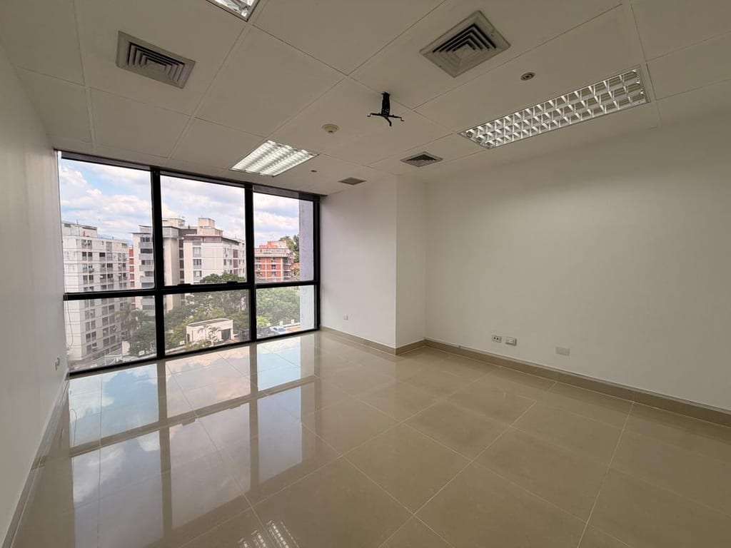 Oficina en Chuao, Caracas