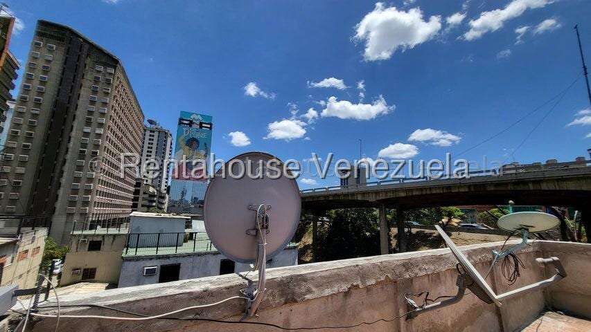 Edificio en Sabana Grande, Caracas