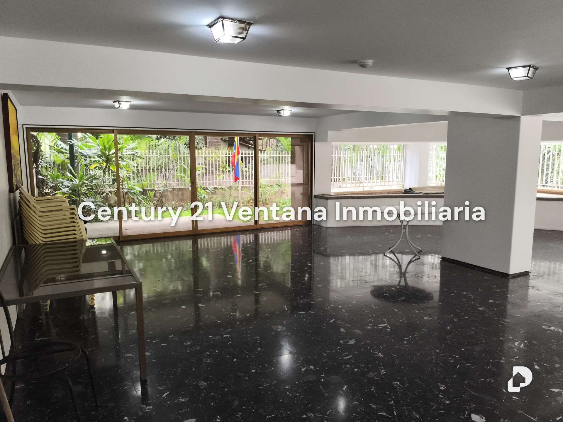 Apartamento en El Rosal, Caracas – 25